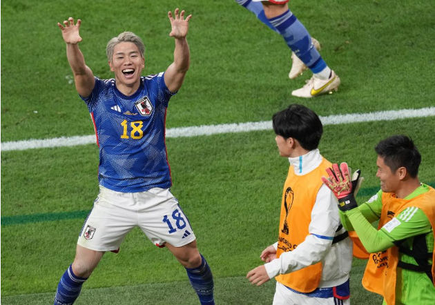 卡塔尔世界杯｜全天综合：日本逆转德国 西班牙7球狂胜